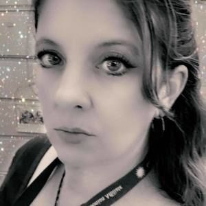 Meet your Posher, Nikki